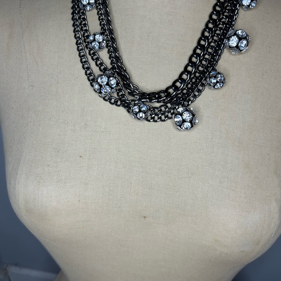 Black hematite and rhinestone necklace- Premier Designs Jewelry - Picture 4 of 5